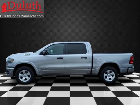 Used 2025 RAM 1500 Big Horn AWD/4WD image 2