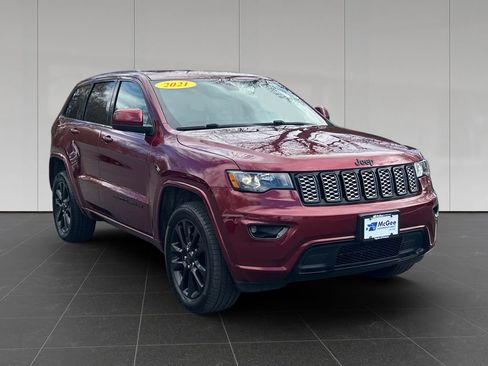 Used 2021 Jeep Grand Cherokee Laredo X image 7