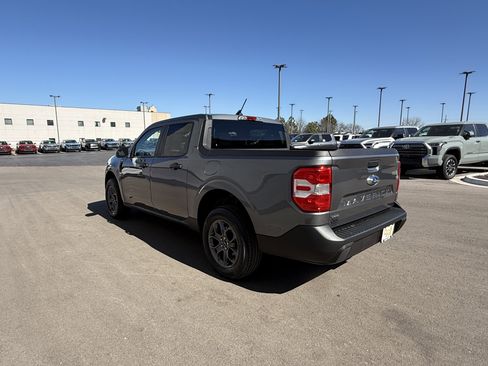 Used 2024 Ford Maverick XLT image 3