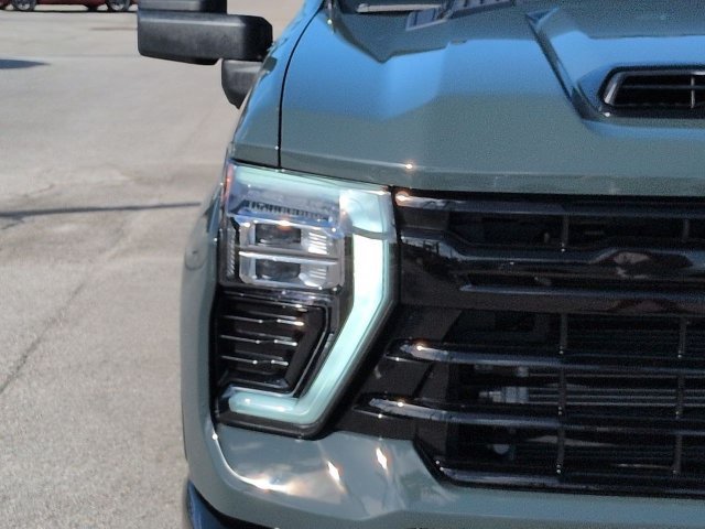 Used 2025 Chevrolet Silverado 2500 LTZ w/ Trail Boss Package AWD/4WD image 10