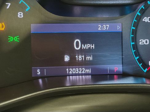 Used 2020 Chevrolet Colorado LT image 8