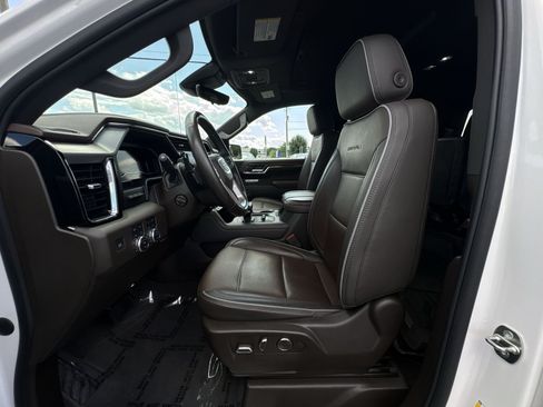 Used 2024 GMC Sierra 1500 Denali AWD/4WD image 13