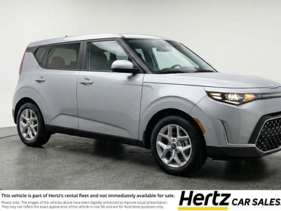 Used 2025 Kia Soul LX w/ LX Technology Package
