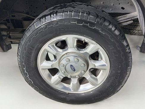 Used 2016 Ford F250 Lariat w/ Lariat Interior Package image 30