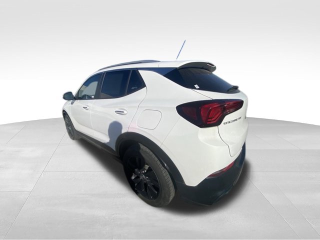 Used 2024 Buick Encore GX Sport Touring FWD image 10