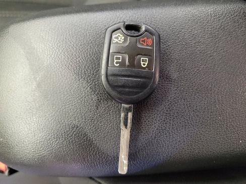 Used 2019 Ford Fiesta SE image 32