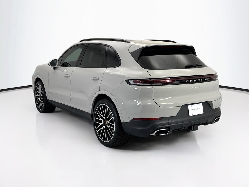 Used 2026 Porsche Cayenne AWD/4WD image 3