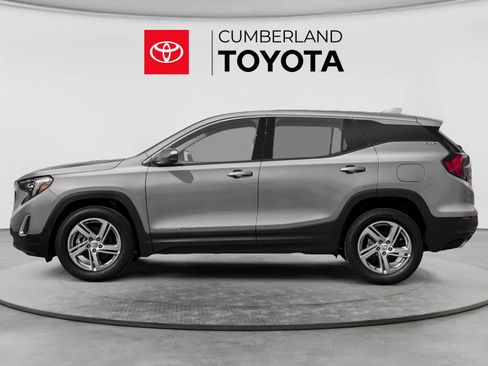 Used 2018 GMC Terrain SLE FWD image 3