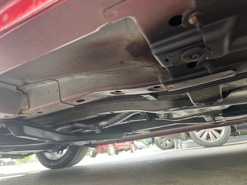 Used 2009 Chrysler Sebring Touring w/ Electronics Convenience Group image 32