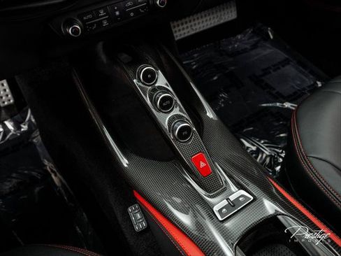 Used 2019 Ferrari 812 Superfast RWD image 29