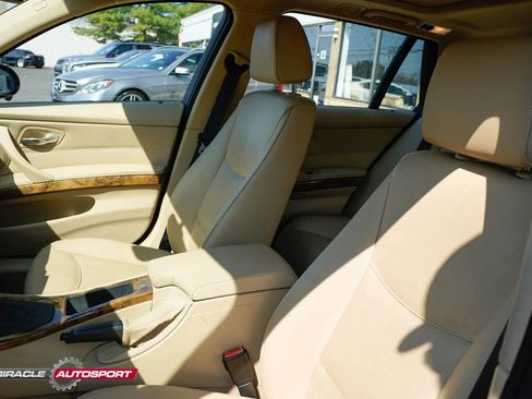 Used 2008 BMW 328xi Wagon w/ Premium Pkg AWD/4WD image 19