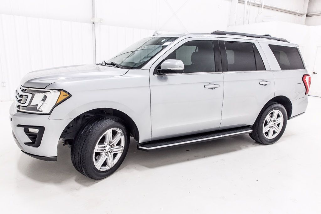 Used 2020 Ford Expedition XLT w/ Equipment Group 202A RWD image 3