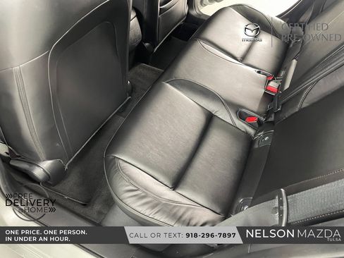 Certified 2025 MAZDA MAZDA3 s Sport image 39