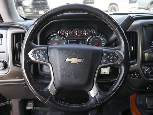 Used 2018 Chevrolet Silverado 1500 High Country RWD image 24