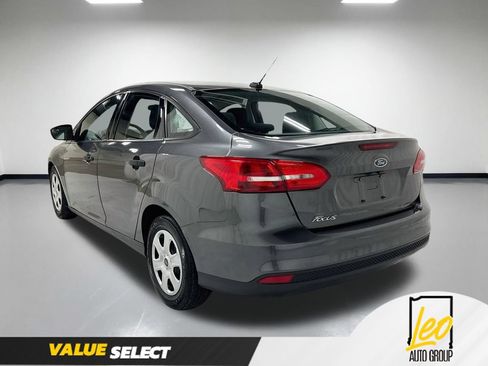 Used 2018 Ford Focus S FWD image 9