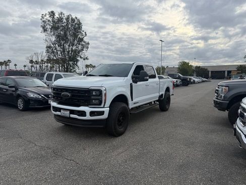Used 2023 Ford F250 XLT w/ Black Appearance Package AWD/4WD image 1