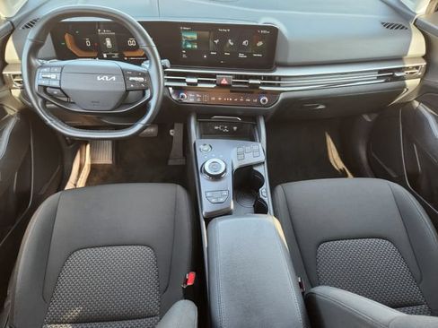 Certified 2026 Kia Sportage LX FWD image 26
