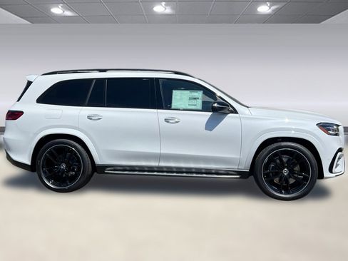 Used 2025 Mercedes-Benz GLS 580 GLS 580 image 7