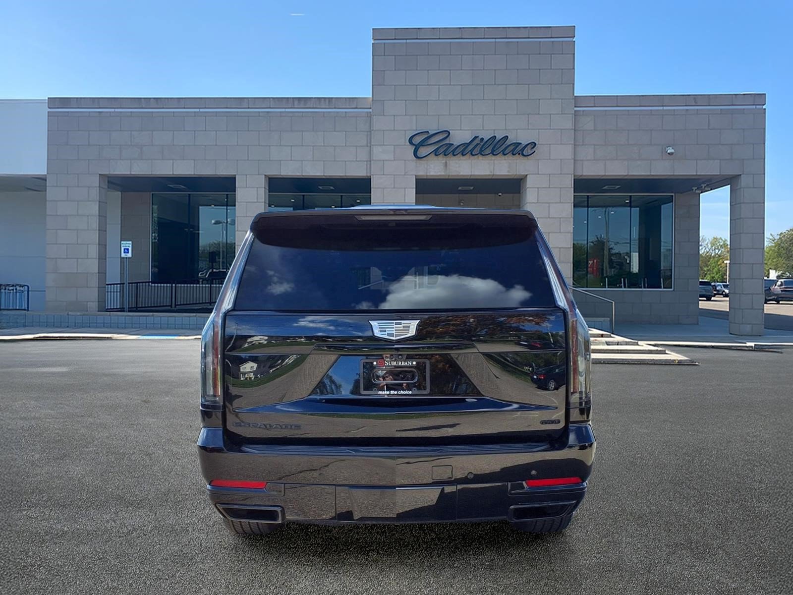 Used 2025 Cadillac Escalade ESV Sport Platinum AWD/4WD image 6