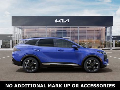 New 2026 Kia Sportage SX FWD image 7