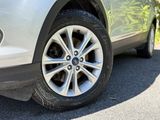 Used 2019 Ford Escape SEL image 5