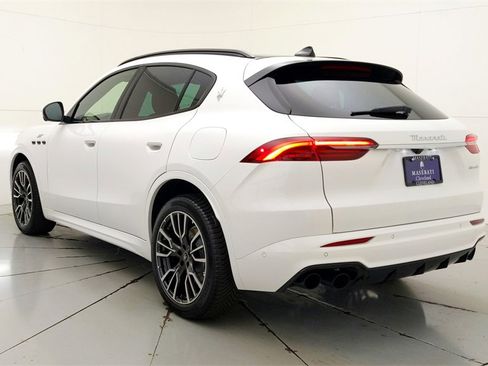 Used 2024 Maserati Grecale GT image 2