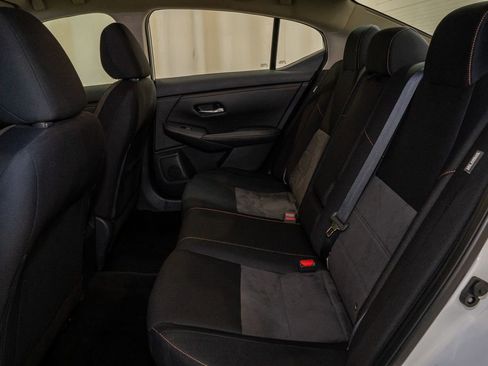 Used 2020 Nissan Sentra SR image 8