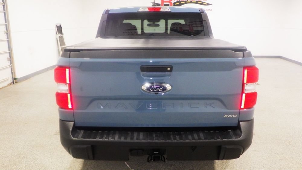 Used 2023 Ford Maverick Lariat w/ Equipment Group 500A Standard AWD/4WD image 3