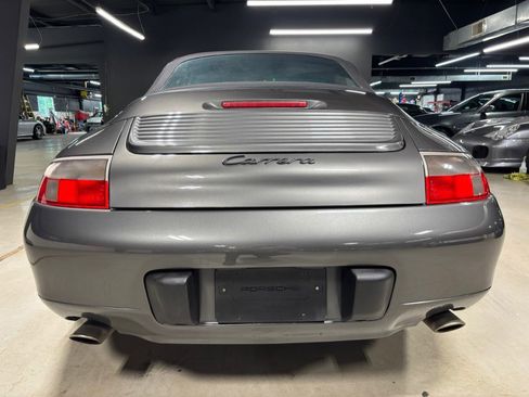 Used 2000 Porsche 911 Cabriolet image 28