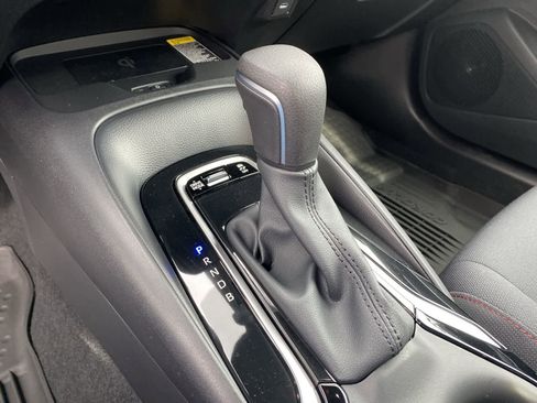 Certified 2025 Toyota Corolla SE image 37