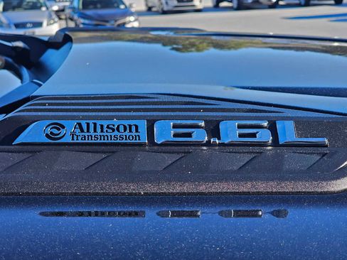 Used 2025 Chevrolet Silverado 3500 High Country w/ Technology Package image 13