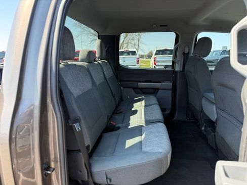 Used 2023 Ford F150 XLT w/ Trailer Tow Package image 12