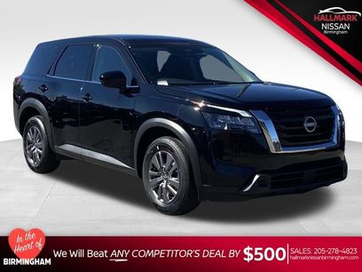 New 2025 Nissan Pathfinder S
