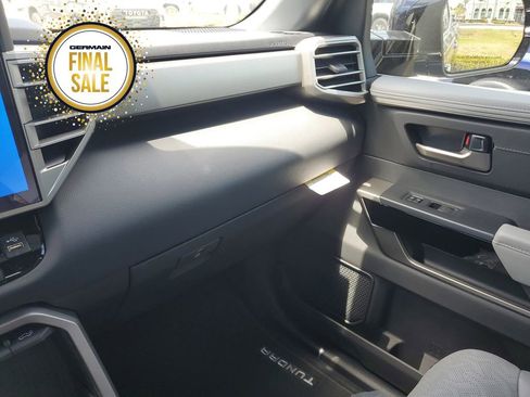 New 2025 Toyota Tundra Limited image 31