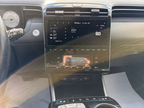 Certified 2022 Hyundai Tucson Limited w/ Cargo Package image 21