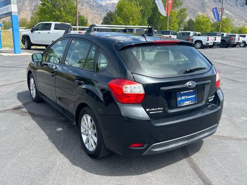 Used 2012 Subaru Impreza 2.0i Premium w/ All-Weather Pkg AWD/4WD image 11