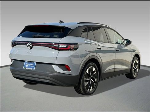 Certified 2022 Volkswagen ID.4 Pro S image 4