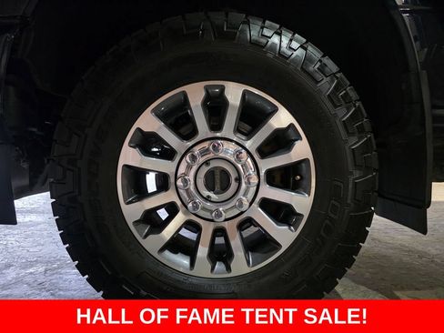 Used 2022 Ford F250 Lariat w/ Lariat Ultimate Package AWD/4WD image 30