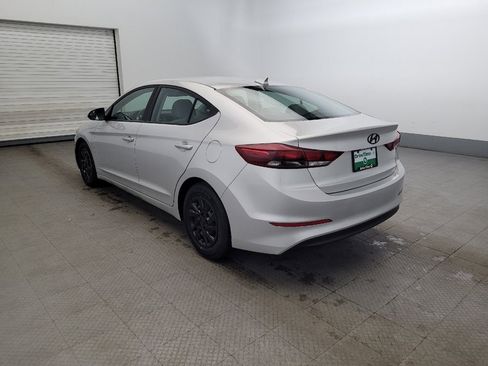 Used 2017 Hyundai Elantra SE image 5