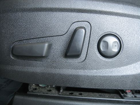 Certified 2022 Kia Telluride EX w/ EX Premium Package image 13