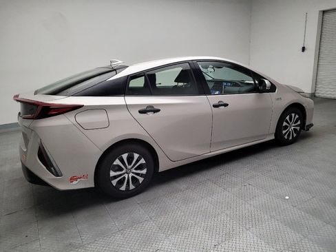 Used 2017 Toyota Prius Prime Plus w/ Carpet Mat Package FWD image 10