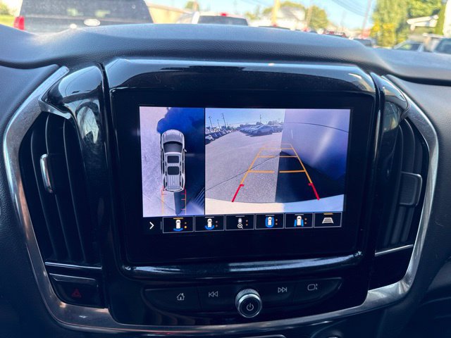 Used 2021 Chevrolet Traverse RS AWD/4WD image 23