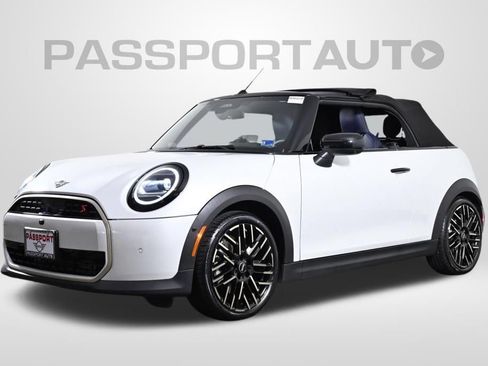 Used 2025 MINI Cooper S FWD image 11