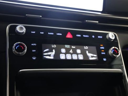 Used 2025 Genesis GV80 2.5T Standard AWD/4WD image 27