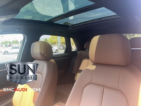 Certified 2025 Audi Q3 2.0T Premium Plus w/ Premium Plus Package image 31