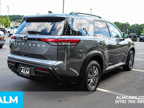 Used 2025 Nissan Pathfinder SV FWD image 6