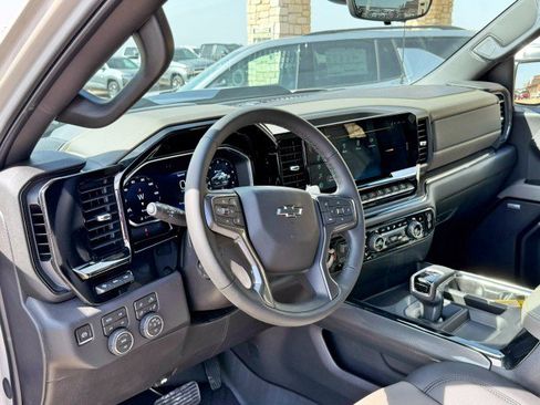 New 2026 Chevrolet Silverado 1500 ZR2 AWD/4WD image 17