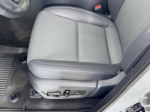 Certified 2025 Lexus GX 550 w/ Accessory Package (2T) AWD/4WD image 20