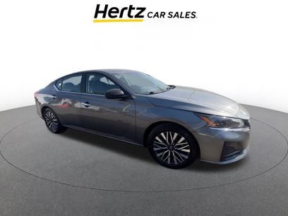 Used 2024 Nissan Altima 2.5 SV