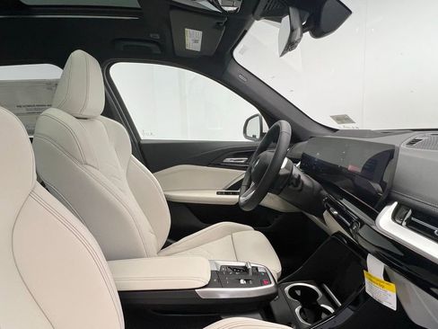 New 2026 BMW X1 xDrive28i w/ Technology Package image 6